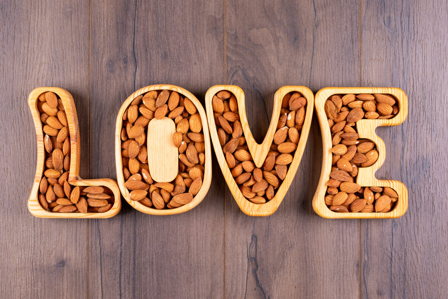פיצוחים לט"ו באב
